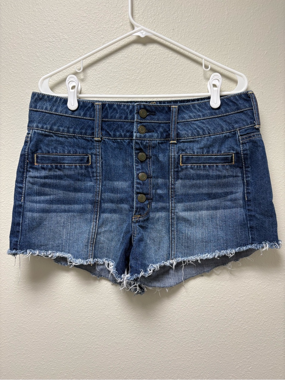 American Eagle Outfitters Women's Blue High Rise Denim Cut Off Shorts 14 Button